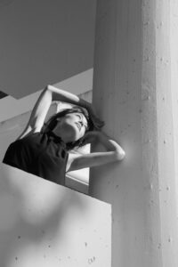 séance photo noir et blanc en extérieur.