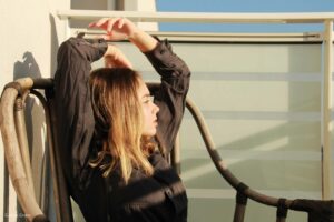 portrait femme profil exterieur