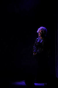 Marlène Schaff dans A queen is born